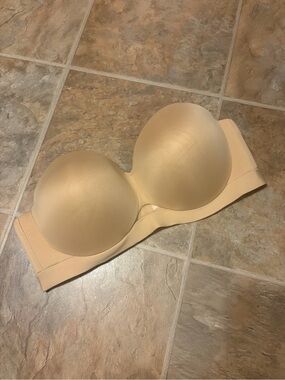 Cacique Strapless Bandeau Bra in Nude/Beige